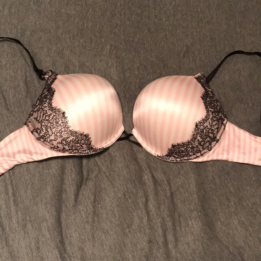 Victoria secret bra 34dd Bombshell Plunge